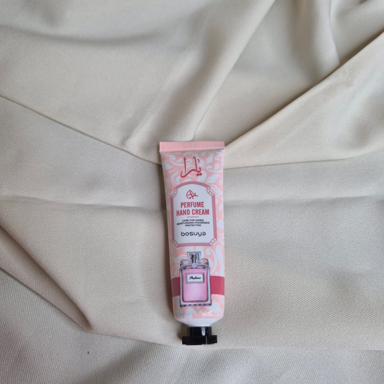 کرم دست عطری و لوکس مدل پارفوم (طرح کلاسیک/Yara)