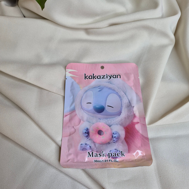 ماسک صورت ورقهای فانتزی طرح استیچ (Stitch)
